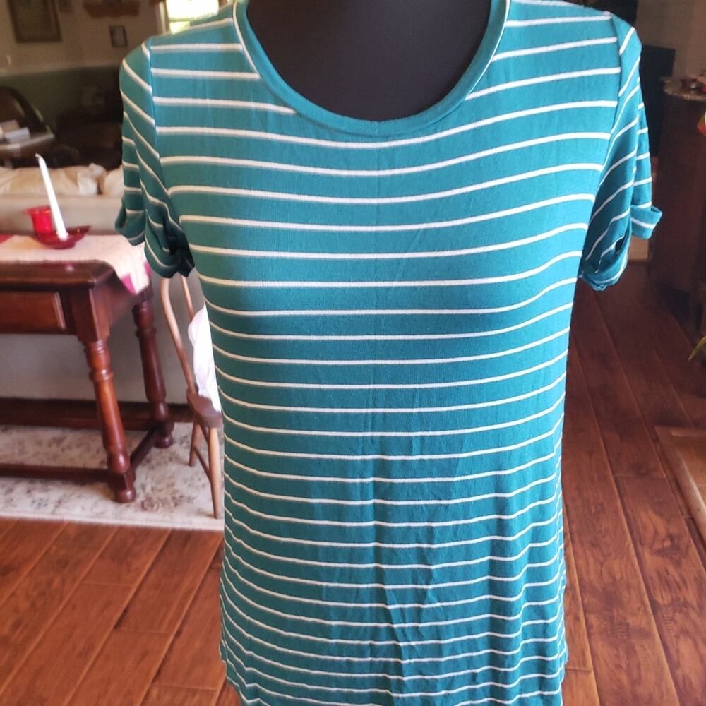 Harlowe & Graham short sleeve tee shirt